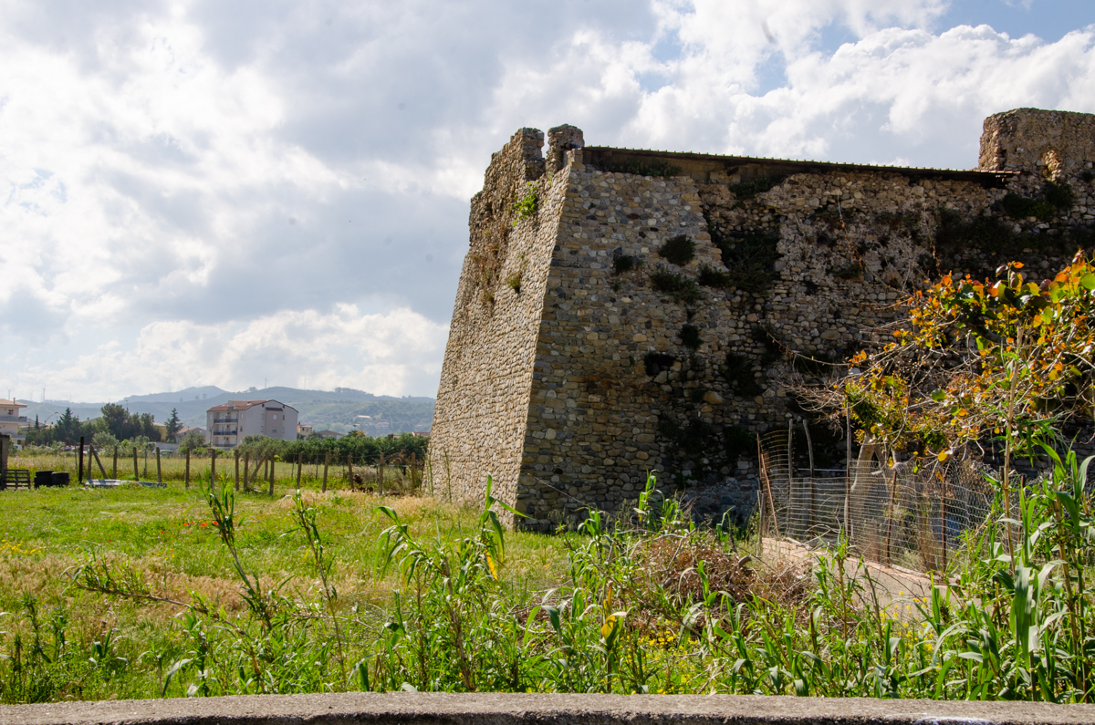 Torre Nuova, una delle due torri di Cirò Marina